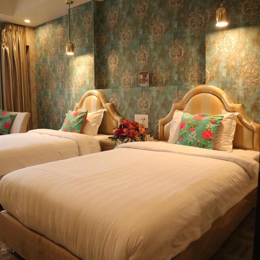 Hotel Casa Aishbagh Lucknow Buitenkant foto