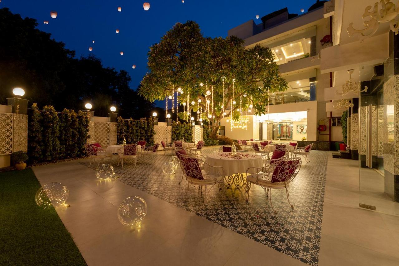Hotel Casa Aishbagh Lucknow Buitenkant foto