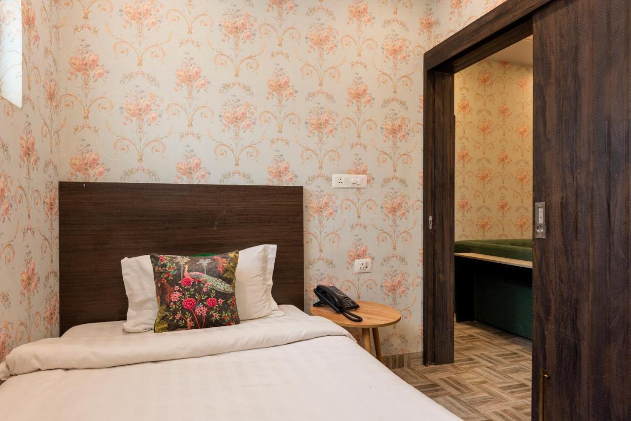 Hotel Casa Aishbagh Lucknow Buitenkant foto